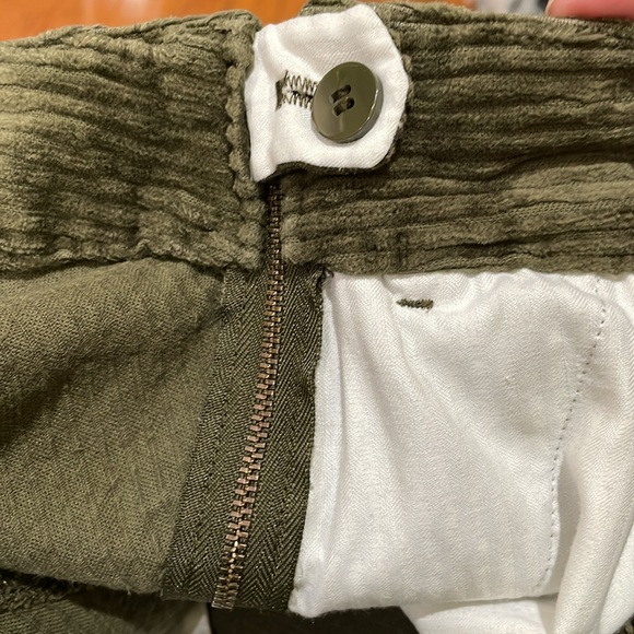 Talbots Women’s Dark Green Corduroy 100% Cotton Size 10 Skirt with Pockets - Picture 8 of 10